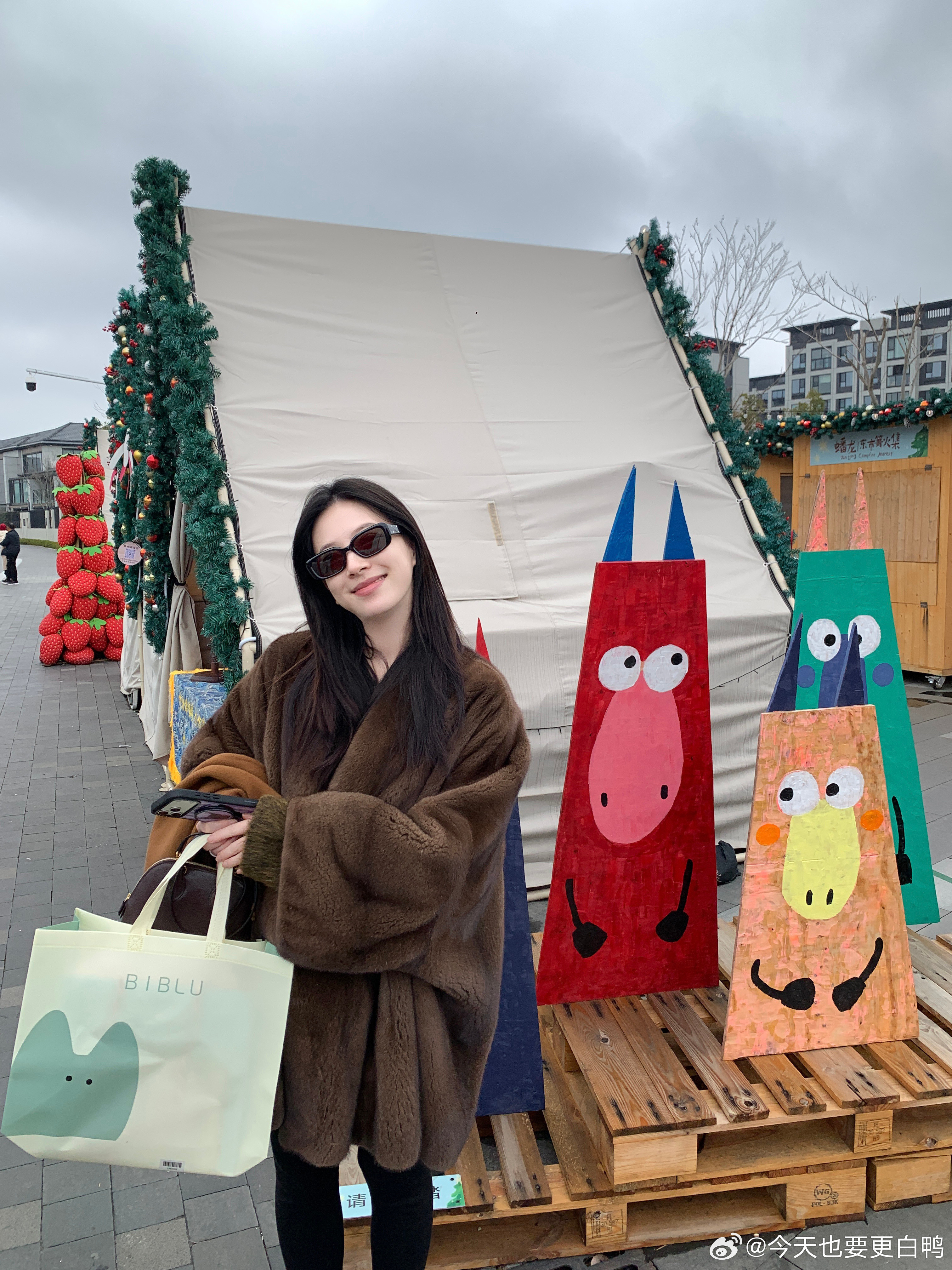 街是替开心果逛的美食是给自己吃的～各有收获回家准备拍个筑巢日记哈哈会有姐妹想看吗