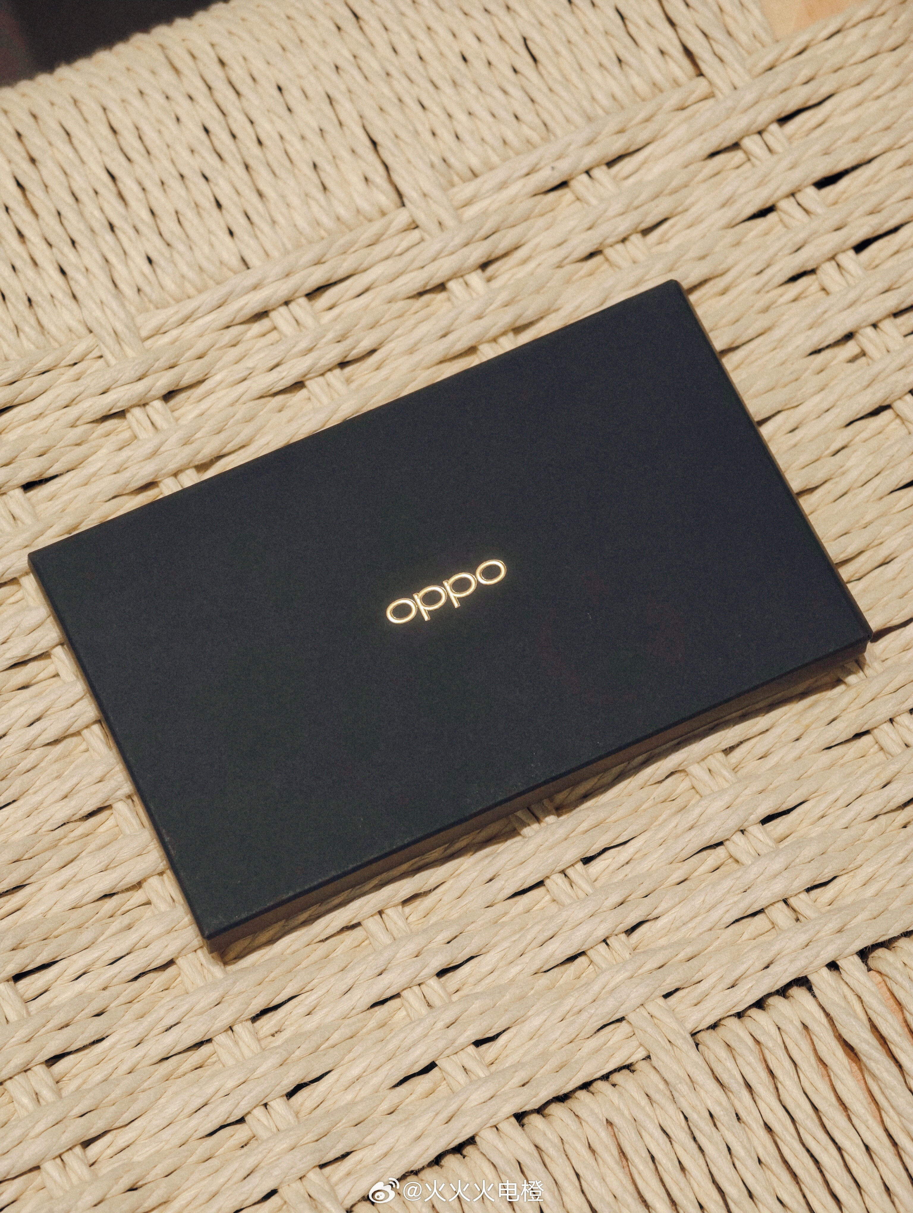 用OPPOFindX10系列留下那些真实的感动也留下鲜活的自己去拍去感受9月