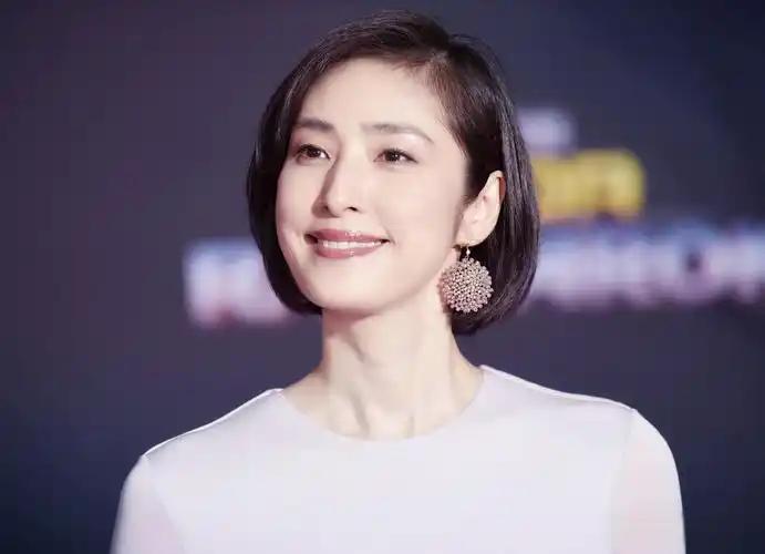 一位现代日本当红艺人，竟能和三千多年前的远古古人，精准对上专属基因密码。2000