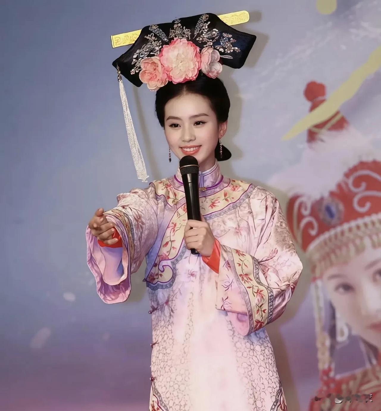 多年之后终于明白为什么《步步惊心这部剧》，当时明明是一女多男，我看着却没有一点点