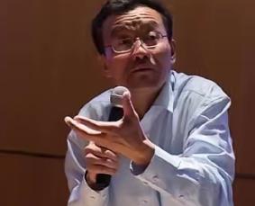 复旦大学教授王德峰再度语出惊人！他曾坦言：“我们当下出现了如孙中山当年说的‘一盘