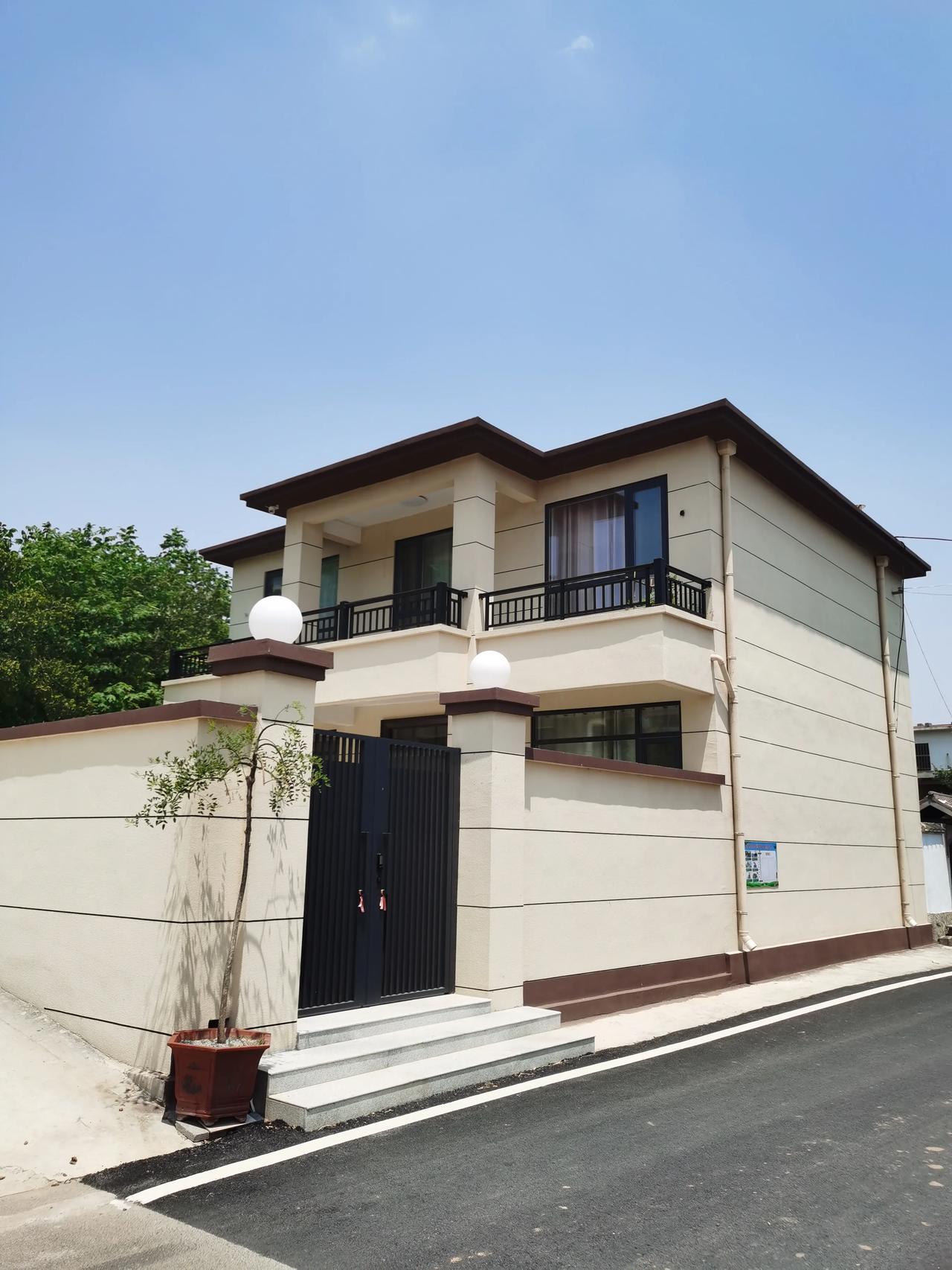 今日运势：乙巳年壬午月庚申日2025.6.20日鼠：贵人助力强牛：工作