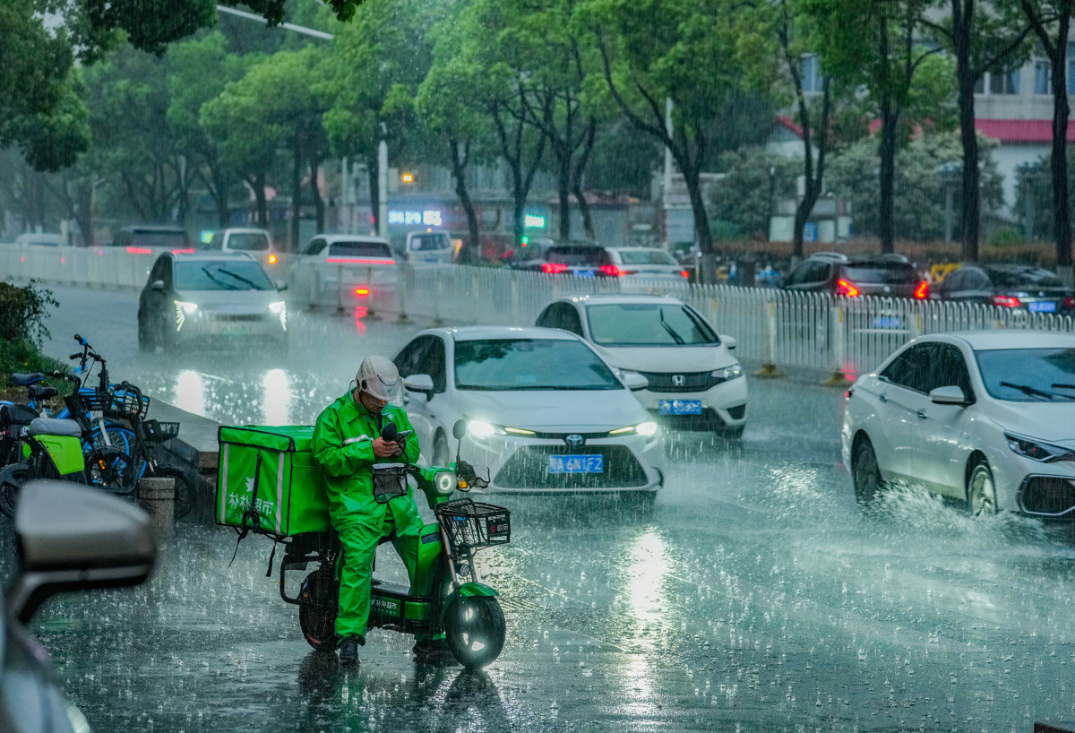 湖北4个地区特大暴雨