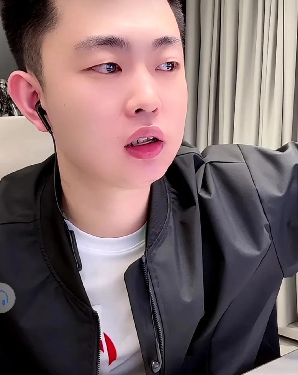“仙、佑”两派立场分化，巴扎黑与T佑关系疏远有分歧？“