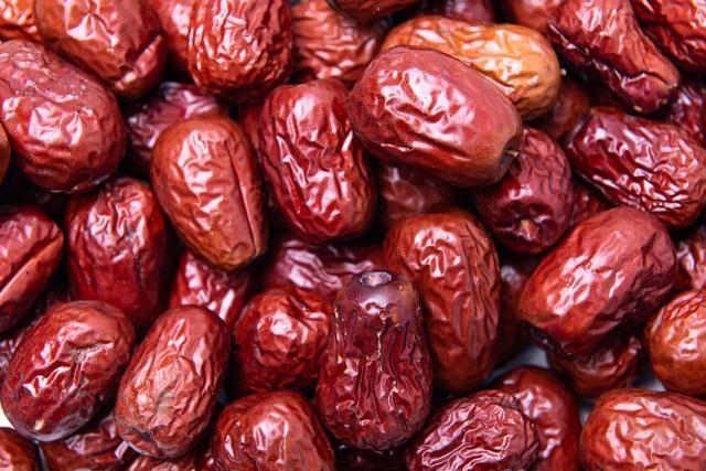 胃不好，不能吃红枣？若想养胃，6种食物也不要吃，早知早好红枣养胃在民间传了好