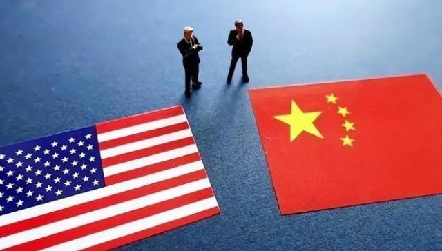 眼下美国最尴尬的情况就是，如果承认人民币被低估，中国的GDP马上就会超过美国，美