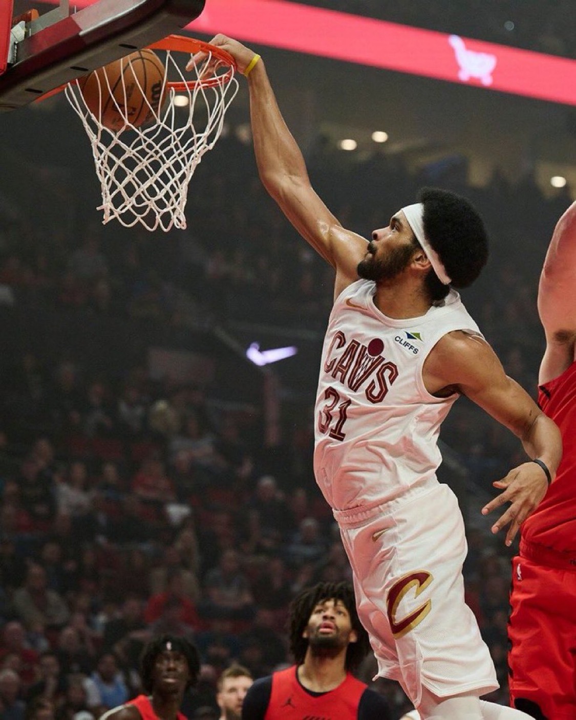 阿泰金森谈到莫布利复出后，该如何安排阿伦￼的出场和战术地位：“这个问题我其实一直