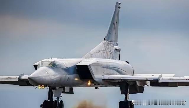 马克龙离华导弹落地，欧洲能源棋局撞上中俄现实