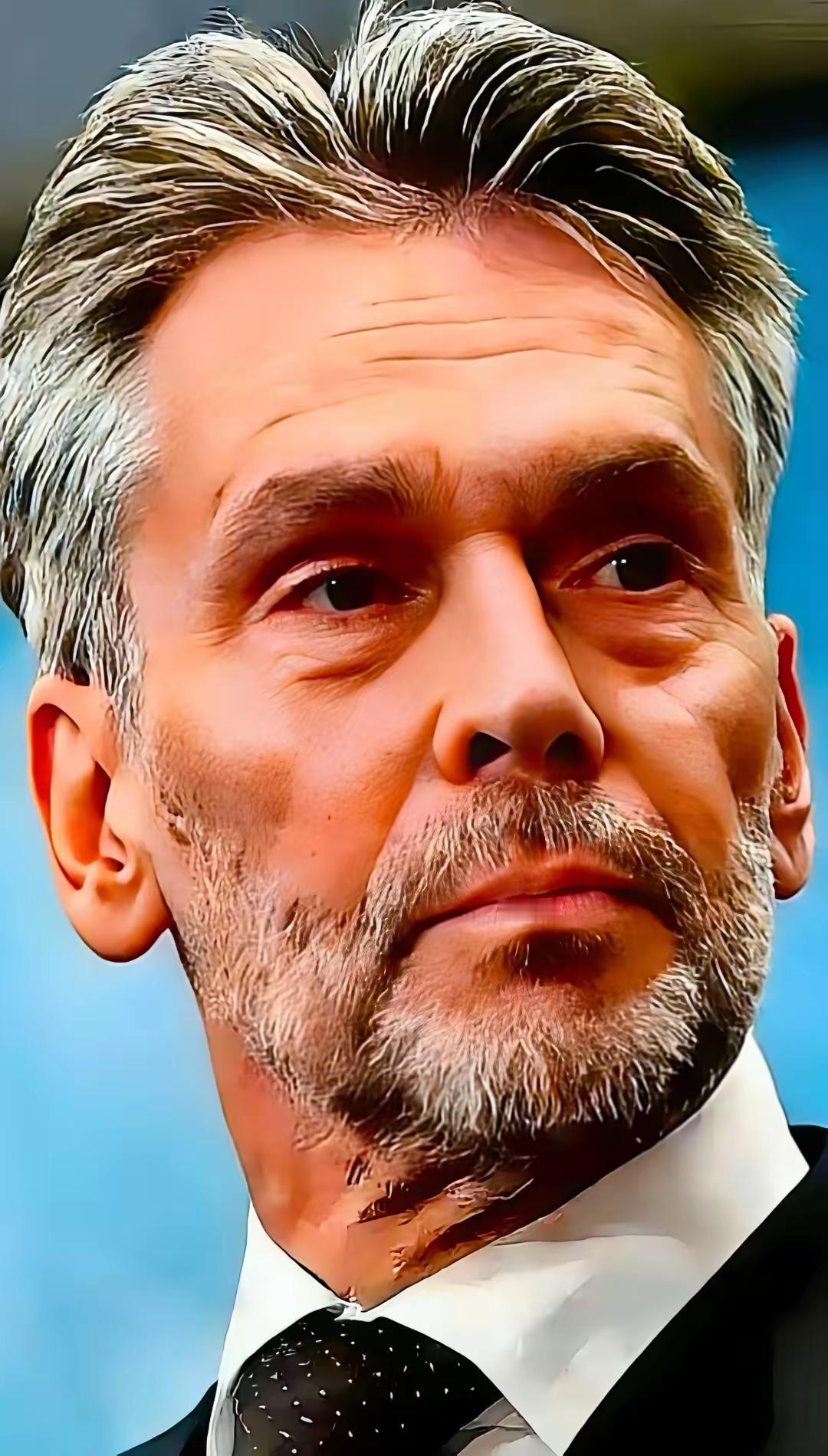 荷兰开始“明抢”了​2月12号的消息，安世那边不但不把闻泰科技的家底吐出来，原