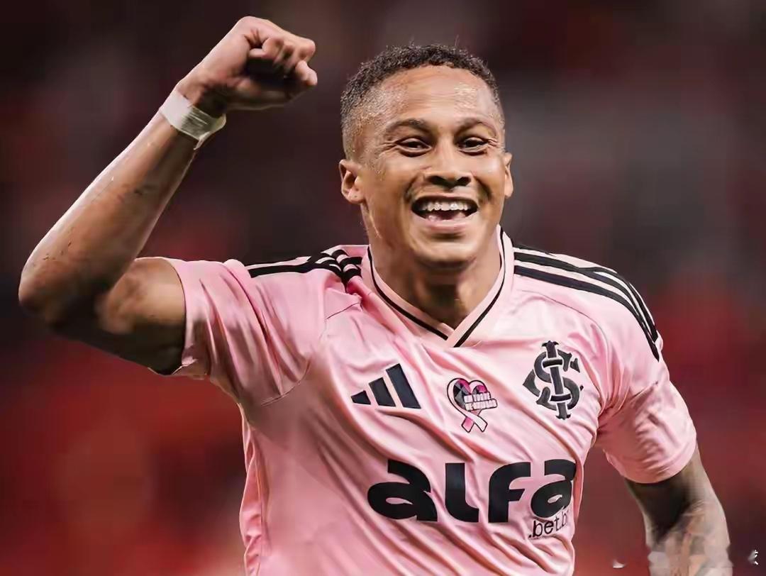 4千万巴西妖锋逼近中超！升班马砸钱抢人冬窗标王呼之欲出2026中超冬窗转会市场