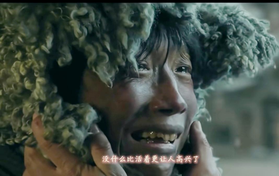 我有预感，影视行业要变天了，不是大白牙不好，而是在《归队》这种抗战剧里，大黄