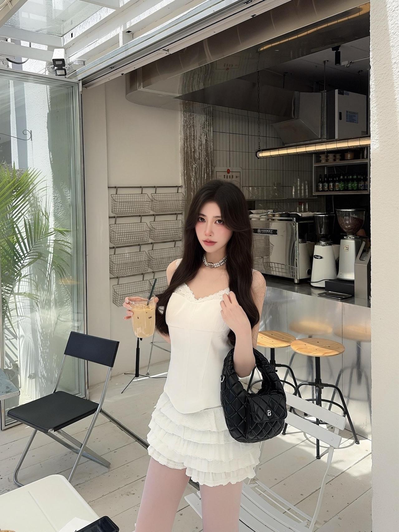女生怎么穿搭会看上去很优雅