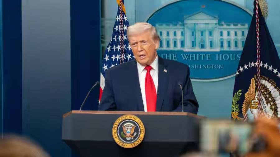 特朗普开始点名了。要求盟友国家自己派军舰到霍尔木茨海峡。日韩和英国都在起点名