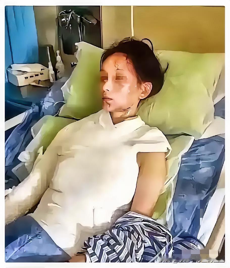 悲剧还是发生了！陕西西安，一36岁女子在浴室洗澡，她正洗的舒服时，突然，一声巨响