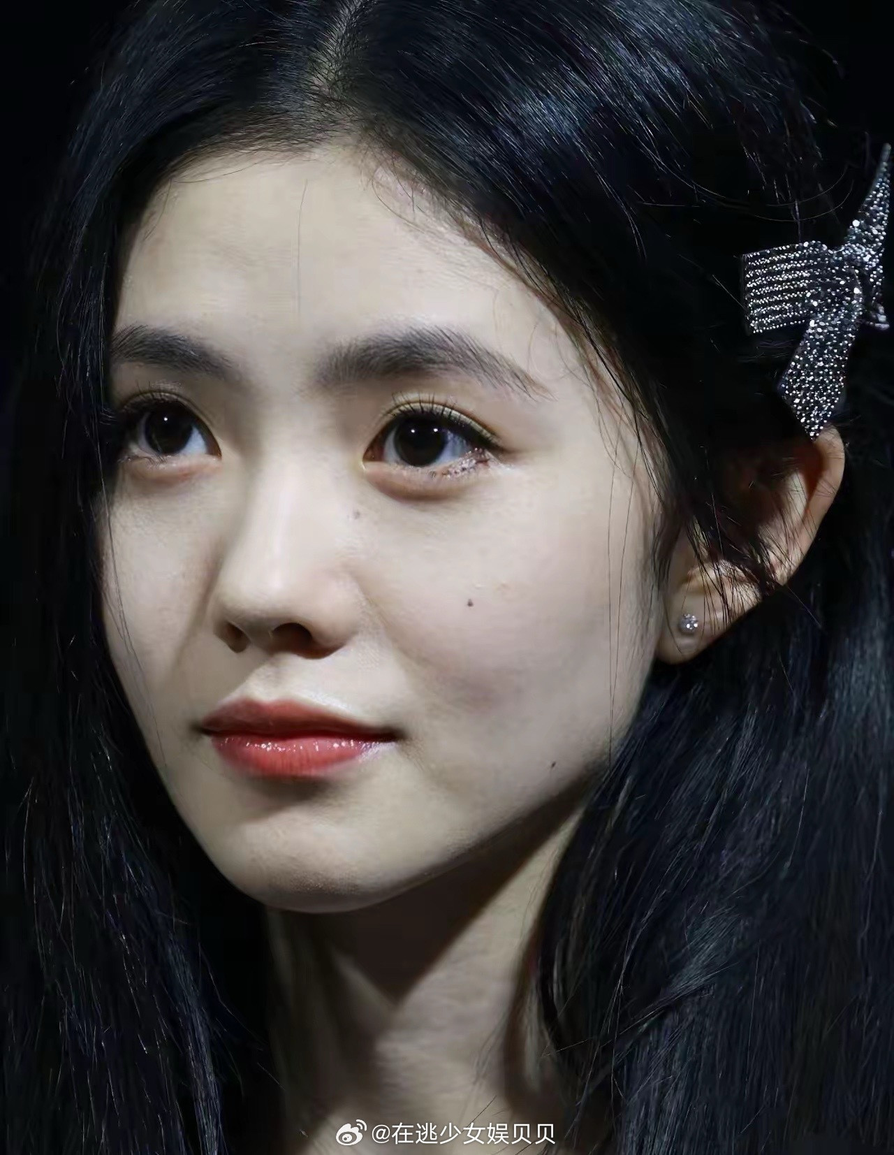 刘浩存跟章子怡一个类型，眼睛灵动，有故事感