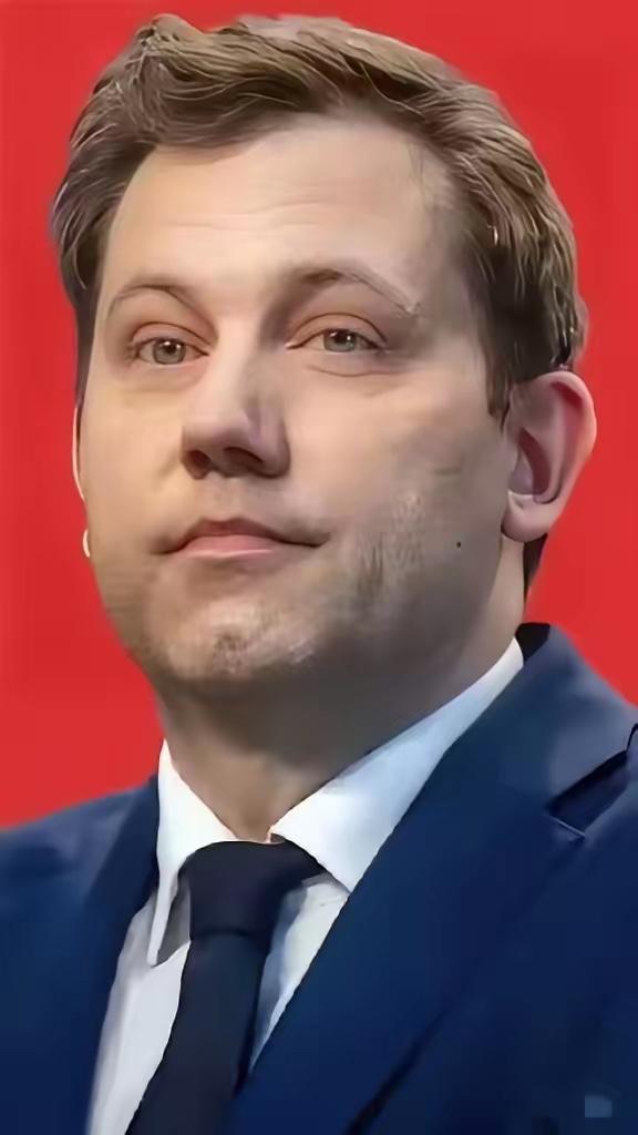 刚从中方访问回国的德国财政部长克林拜尔，在德国接受采访时警告说：我在中国已经亲眼