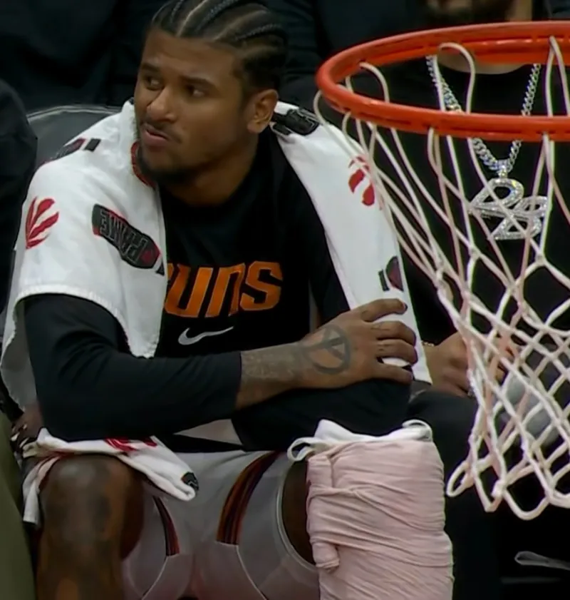 今日MVP杰伦格林集锦，状态火热得到34分5篮板4助攻这场面对锋线群打得好就