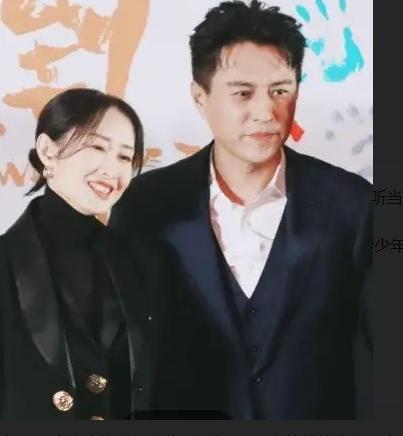 当年，18岁的靳东饿着肚子拍戏，同组刘敏涛没多想，把一天60块片酬全买了三鲜包子