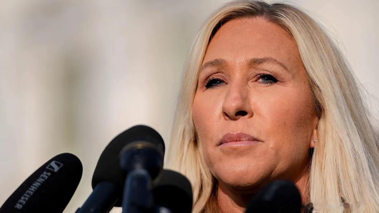 特朗普昔日“头号铁粉”格林官宣辞职，明年1月5日正式“跑路”，作为MAGA阵营得