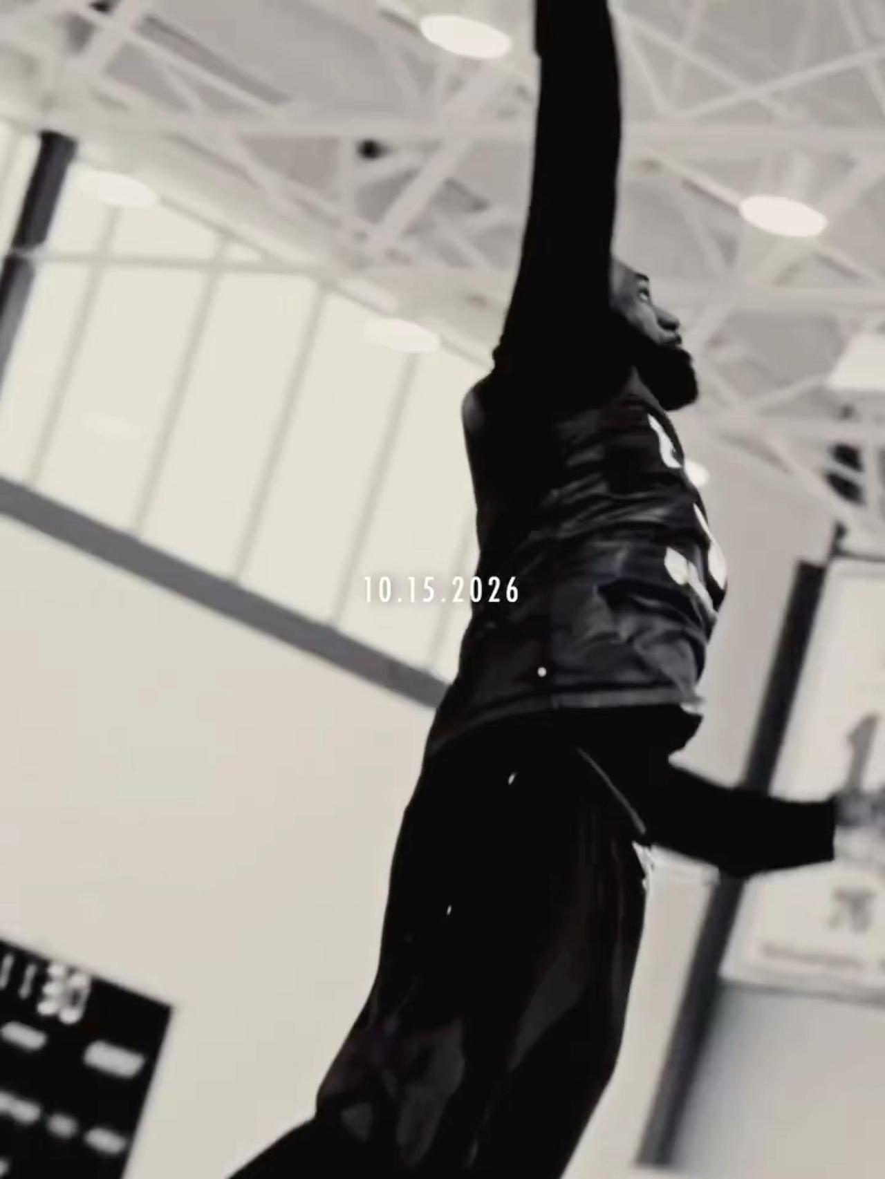 费城76人训练日詹姆斯训练单臂暴扣明天NBA季前赛❗️