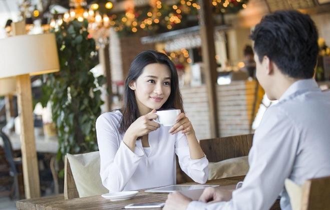 真没想到是这样的结果！辽宁朝阳47岁男子婚内出轨勾搭小16岁女子，豪掷