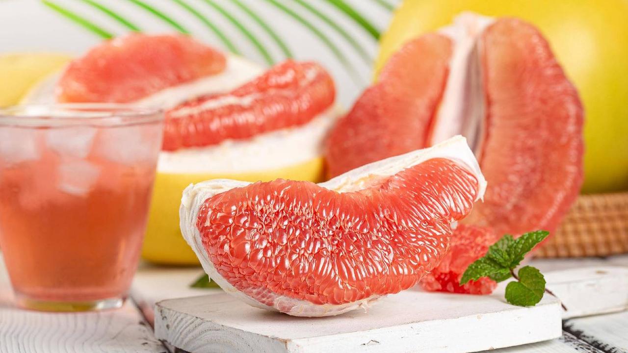 家里有老人吃他汀的注意！近期多人住院，都是因为碰了这2样东西随着年龄的增长，