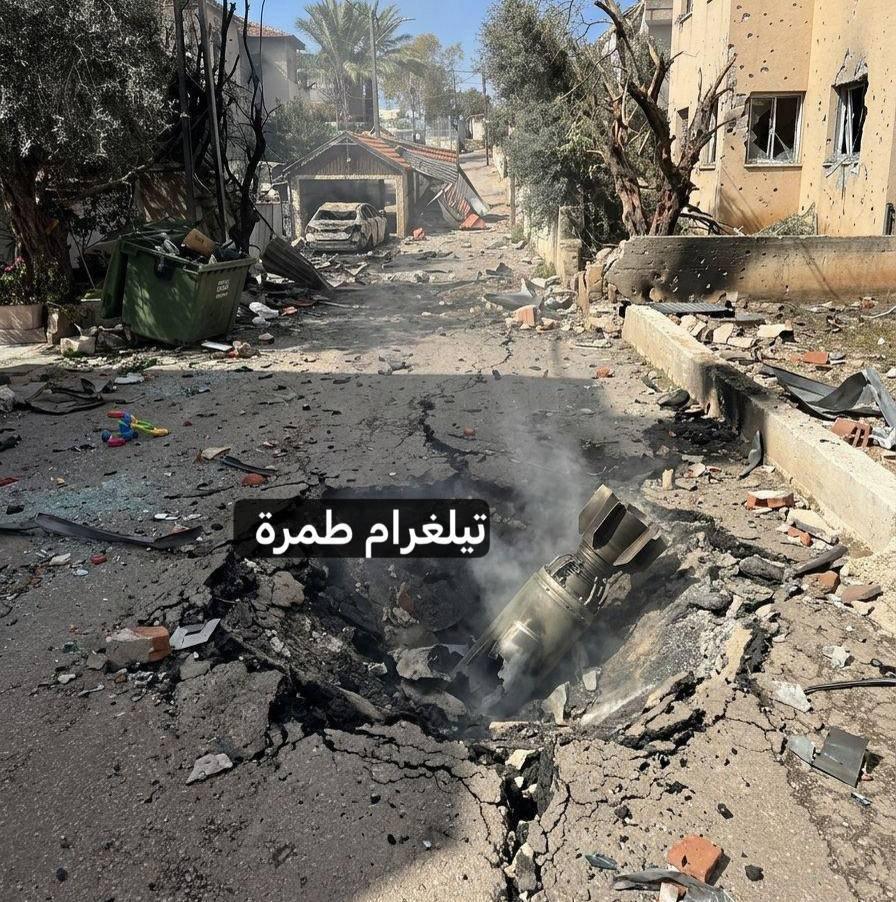 伊朗对以色列的报复性打击已造成损失伊朗导弹击中以色列北部一栋9层建筑，造成严重