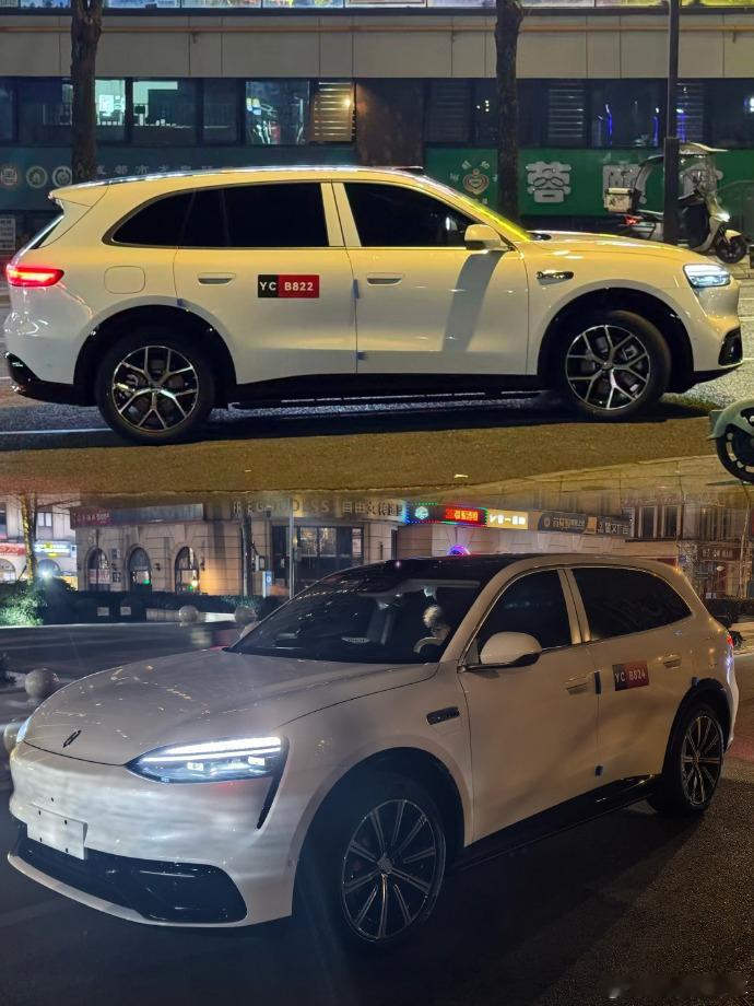 问界M6，无伪装上路实车，这回可以评个分了0-10分，能给几分呀？