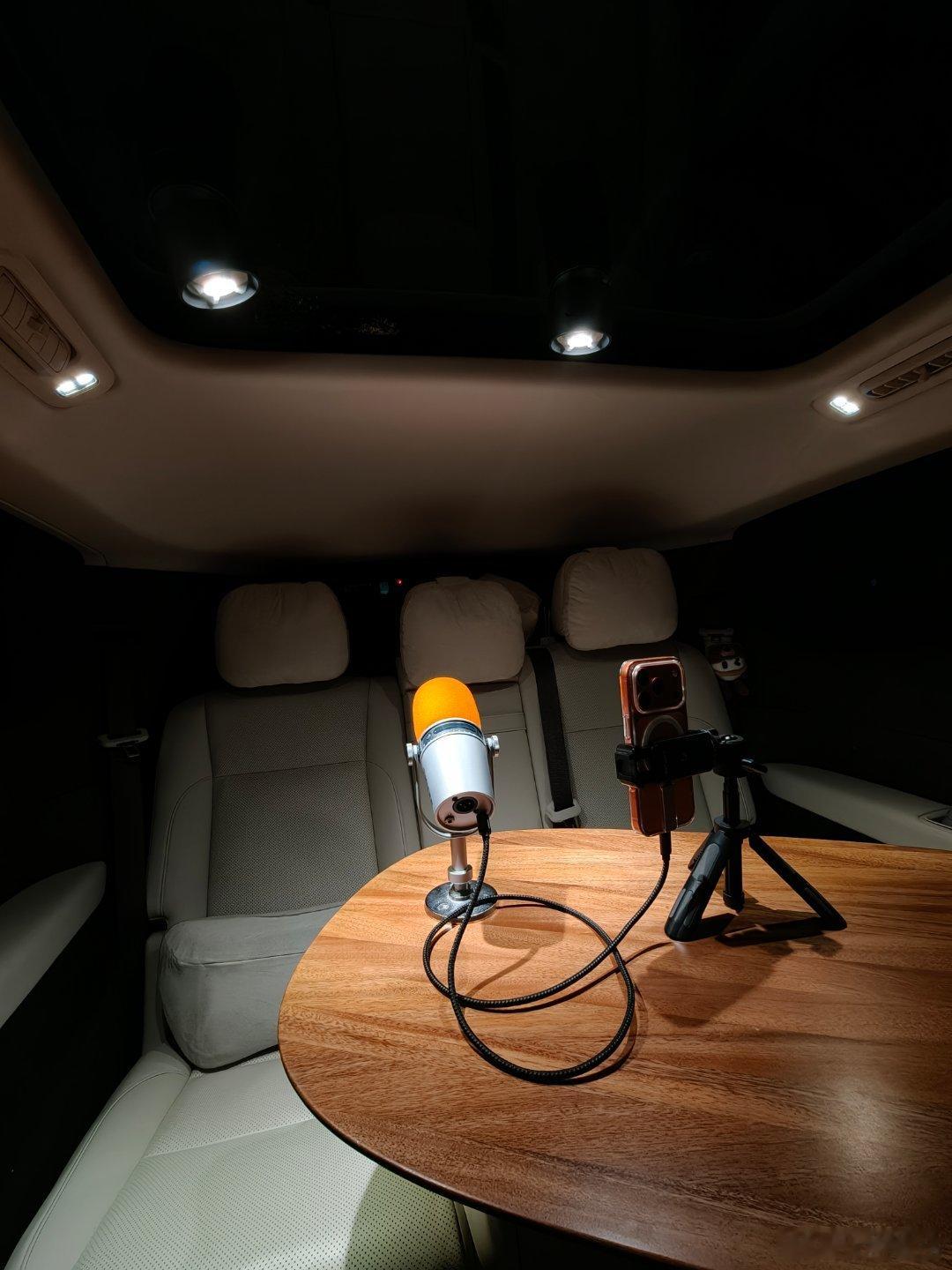 理想MEGA，近5年我大概率是不会卖的，因为呢，他给我的体验，是别的车完全无法比