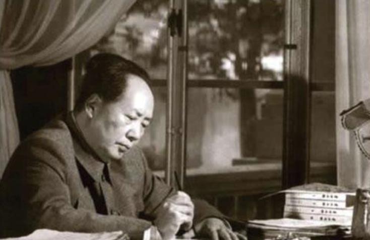 1949年徐梦秋前往南京请求见刘伯承，毛主席获悉后立即下令将其捉拿归案，会发生什