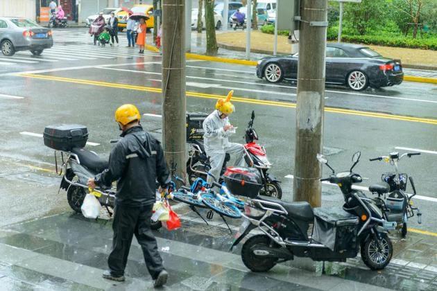 美团：今年餐饮客单价几乎重回十年前外卖订单有75%低于15块近日美团高管公