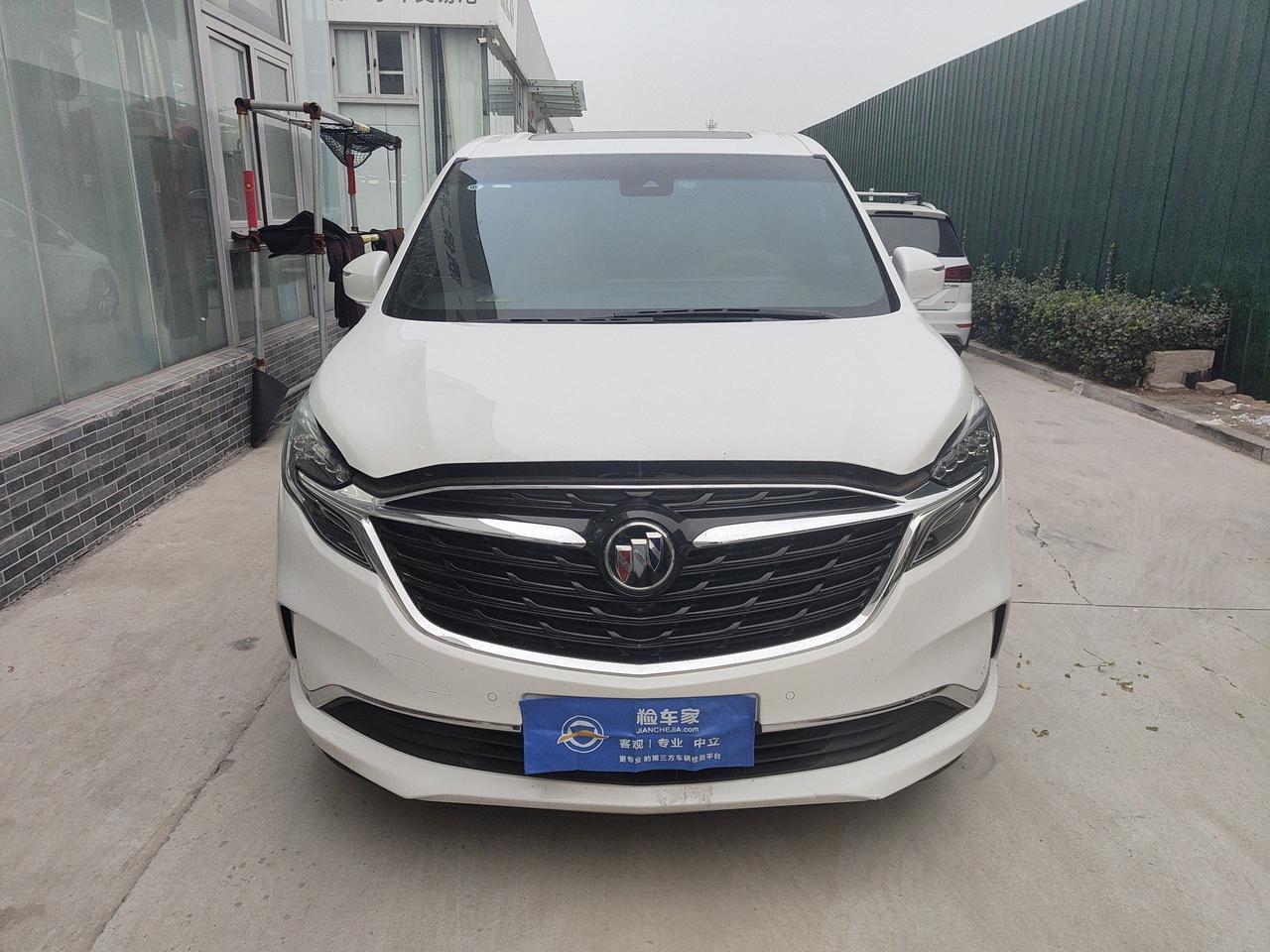 深度洗车，内饰进了一点水，这也评估成泡水车？前两天鉴定了一台别克GL8，202