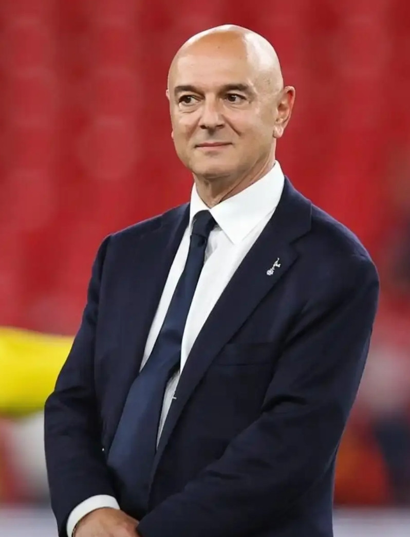 或许热刺老板要后悔解雇列维了，虽然列维每年都是找各种原因给自己加薪，不过他这个犹