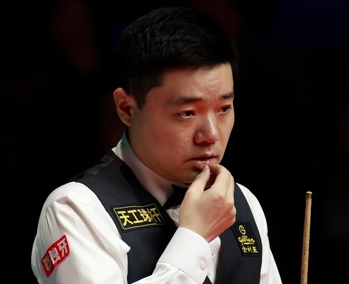 无球可打的丁俊晖世锦赛“一鸣惊人”？虽然丁俊晖有长达两个月的“空窗期”来备战世
