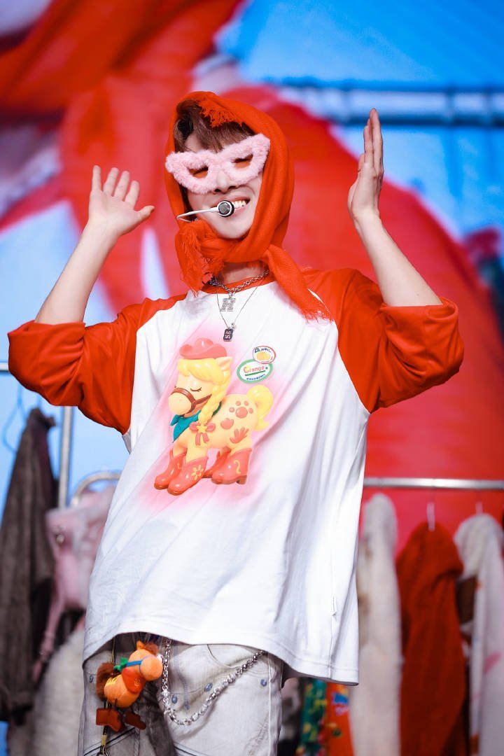 向全世界安利我担卓沅