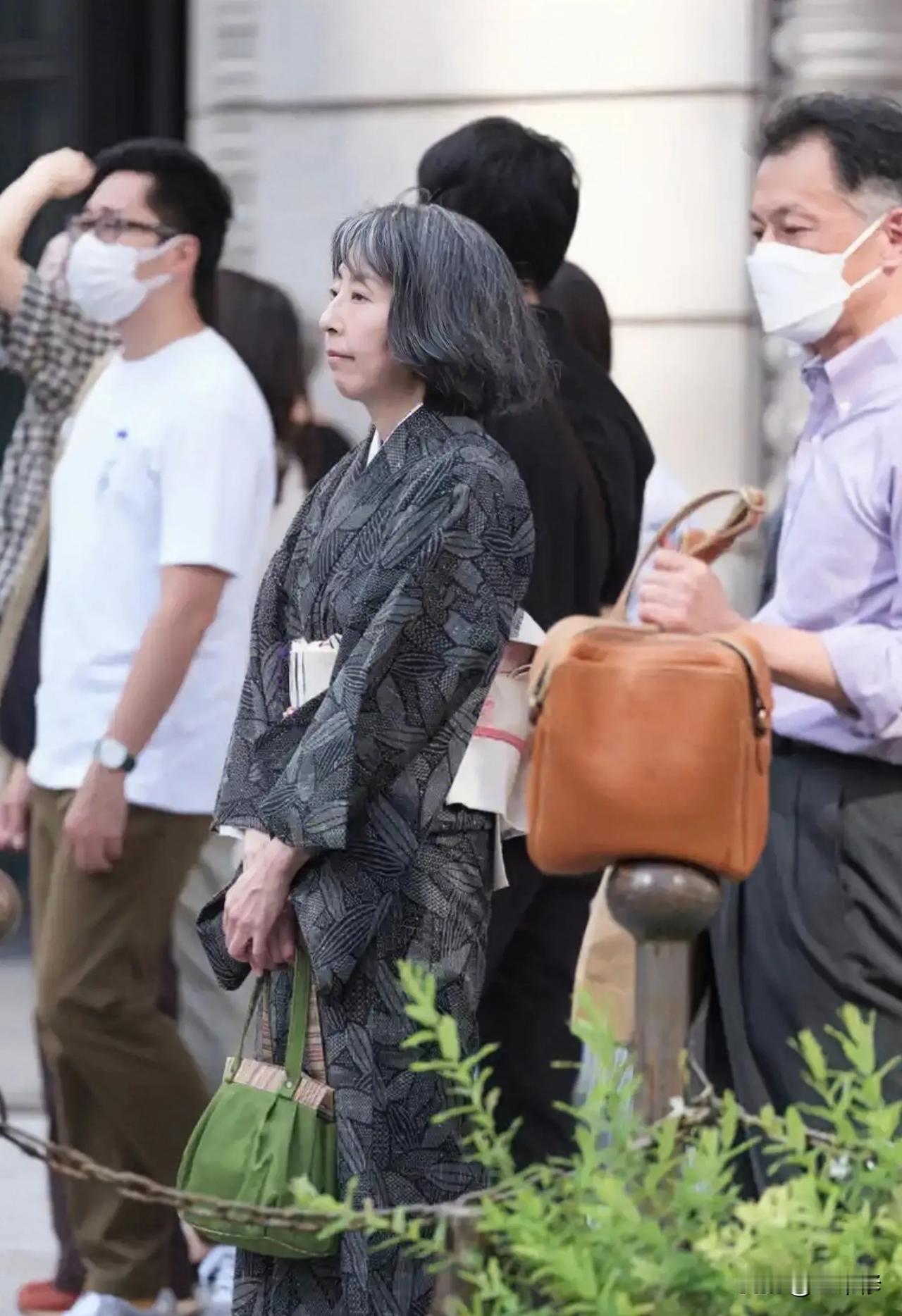 有人问∶娶个日本老婆得多少钱?这个完全不必担心，只要对方看中你就不是问题，没