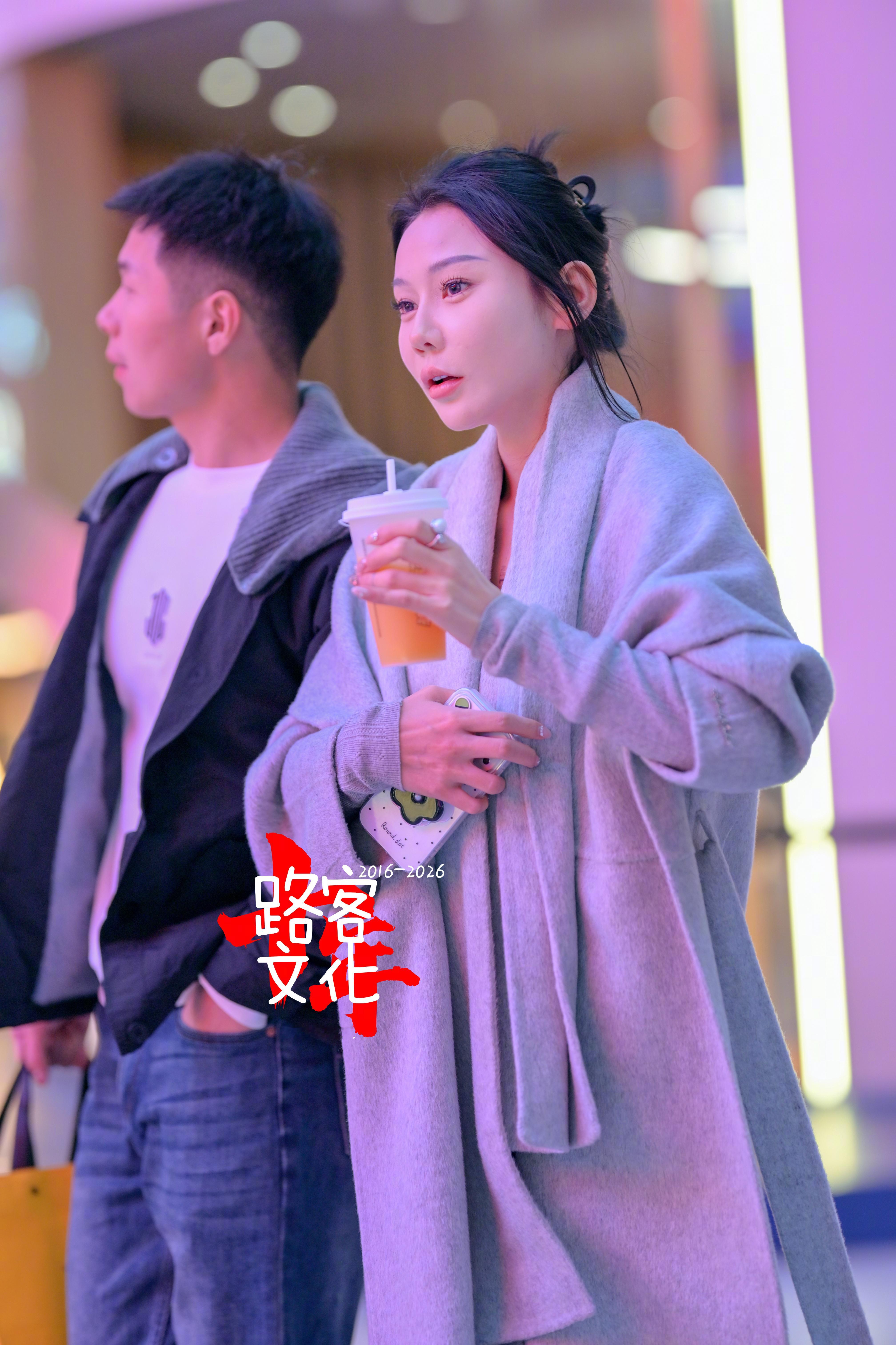 不好意思今天起来晚了。。。。