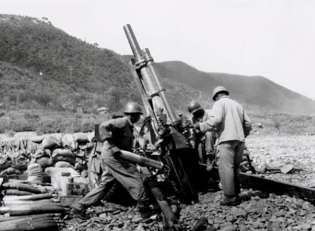 上甘岭这一仗到底多厉害？美四星上将：中国志愿军把我们打成傻子说出这句话的，