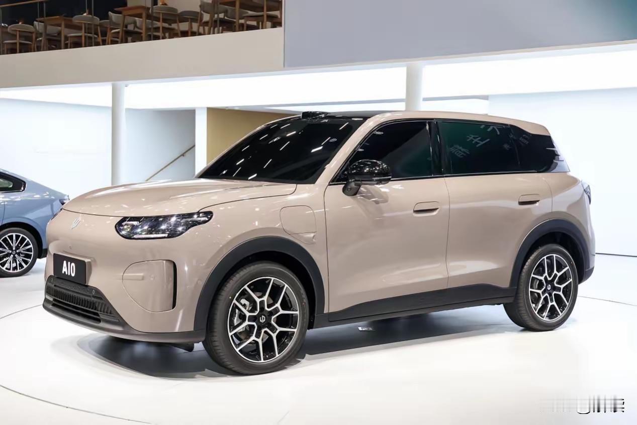 颜值比肩宝马MINI，零跑A10真的让人狠狠期待！很多人喜欢宝马MINI，