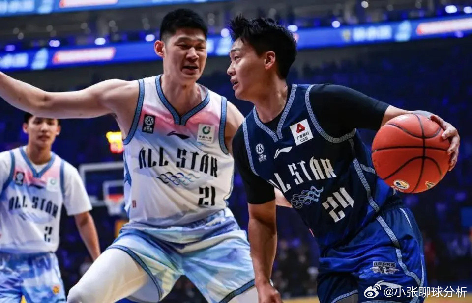 CBA佳话！“广东三少”全夺过全明星MVP徐杰比肩赵睿胡明轩北京时间3月8日，