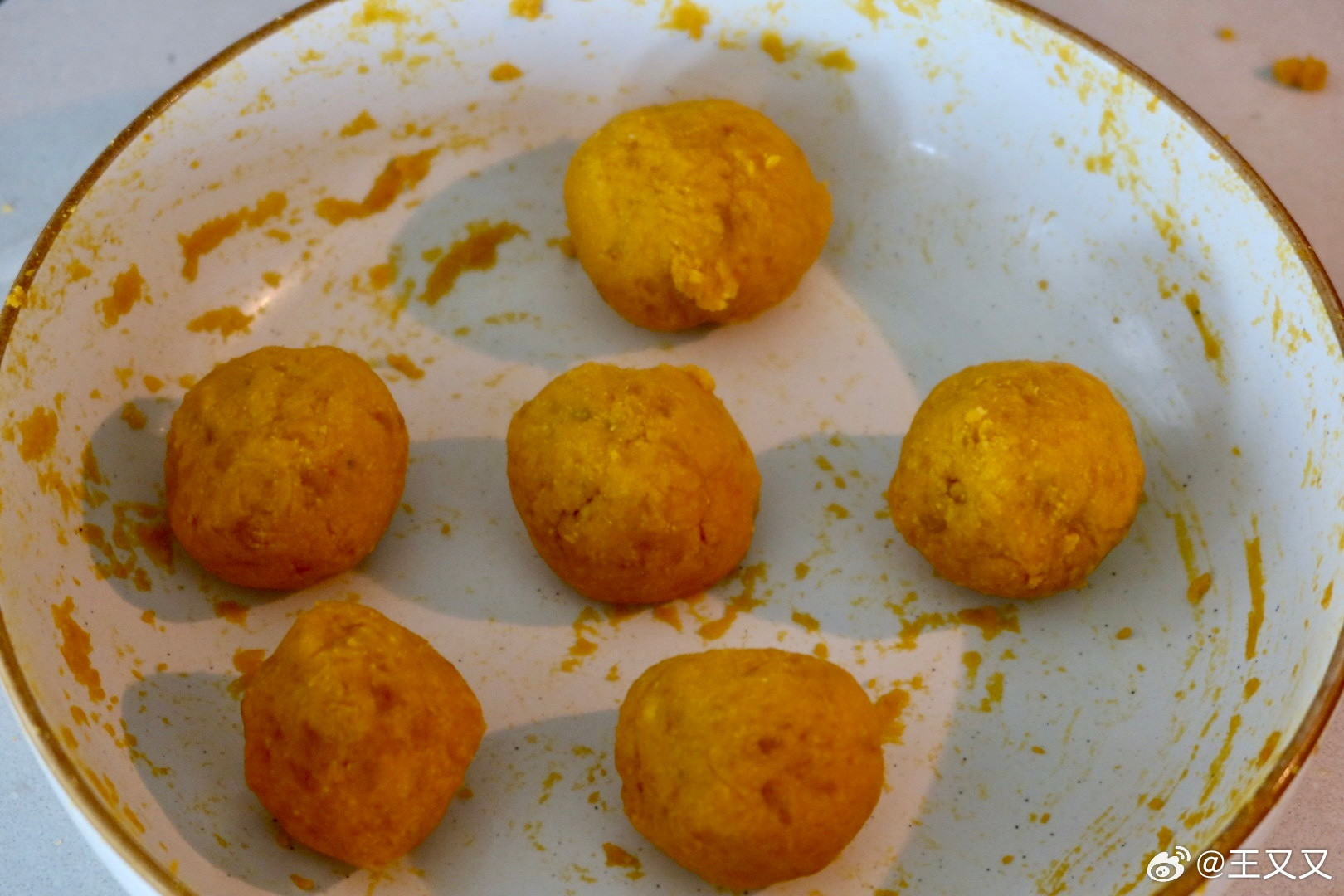 抗炎饮食day75✅立冬要开始冬藏了早餐：南瓜饼，贝贝南瓜好大一个，想着是不是可