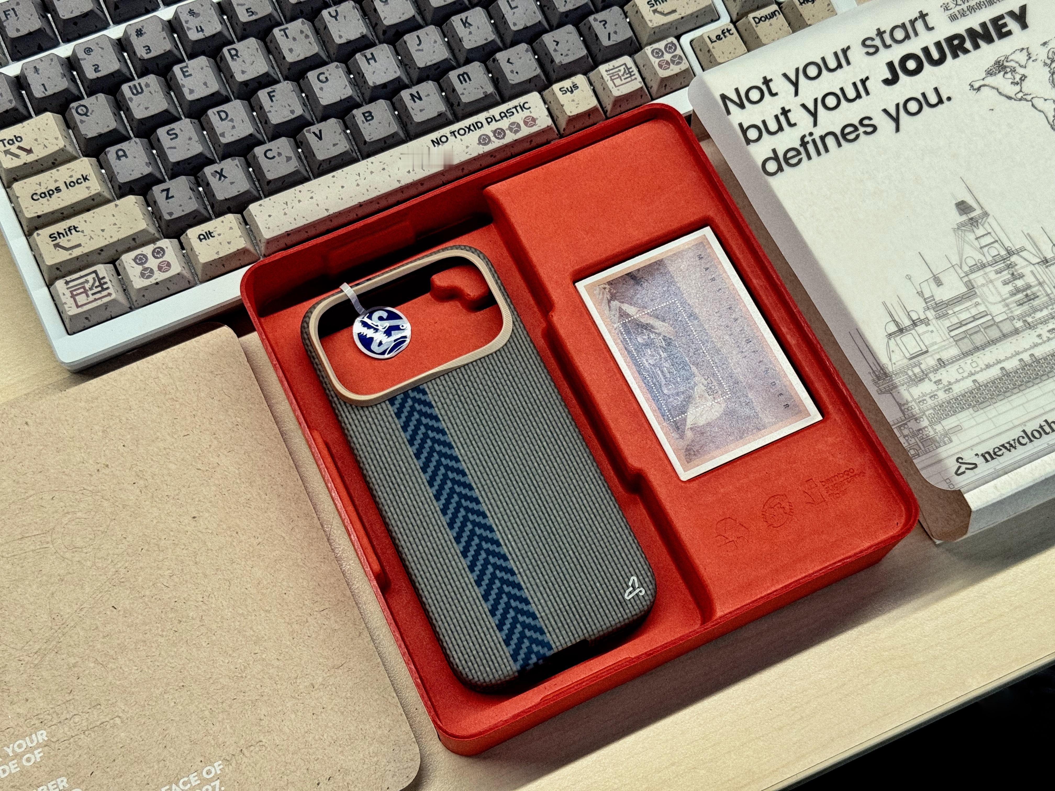 我的iPhone17Pro手机壳到了，newcloth这个手机壳的产品理念跟我