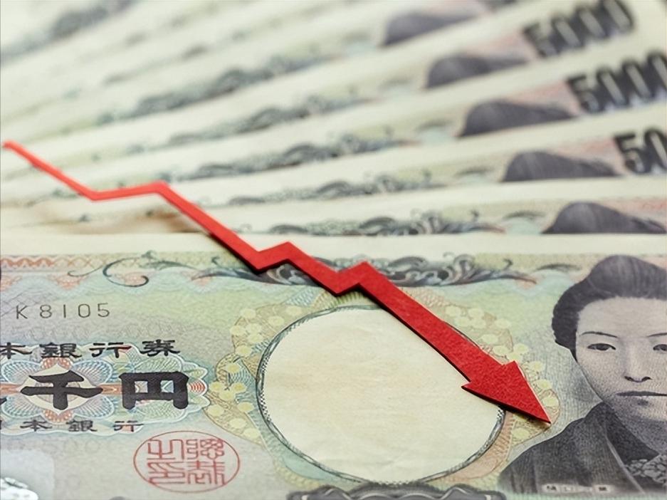 日本要完了！但别把功劳都算在中国头上，现在困住日本的，是四面八方盯着肥肉的资本饿