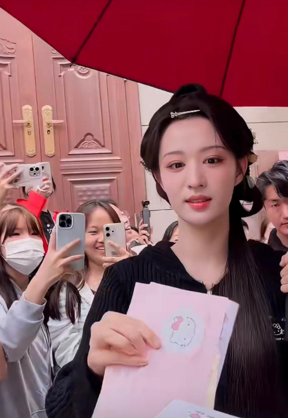 王楚然《浮生》娑椤第一个造型出妆路透，好温婉清丽！