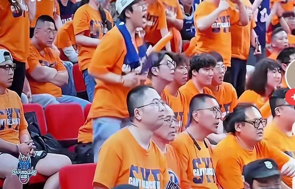 上海滩山东高速男篮与上海久事缠斗到最后，79：84，意不意外，惊不惊喜？CBA特