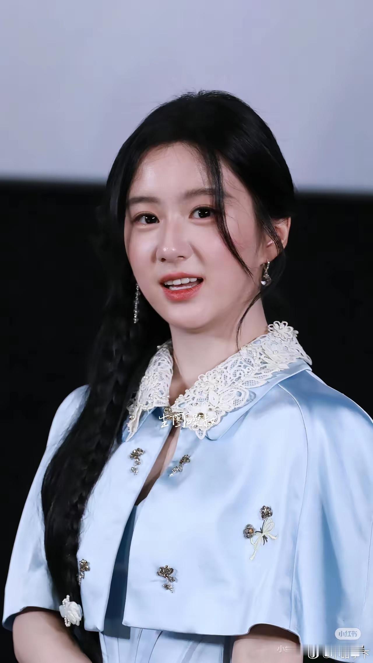 我比较吃包上恩的颜，就是演技提升下就完美了。