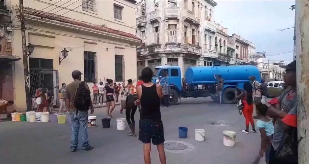 欧洲新闻网报道，当地时间16日，多名旅居古巴的消息人士证实，古巴国家电力公司已对