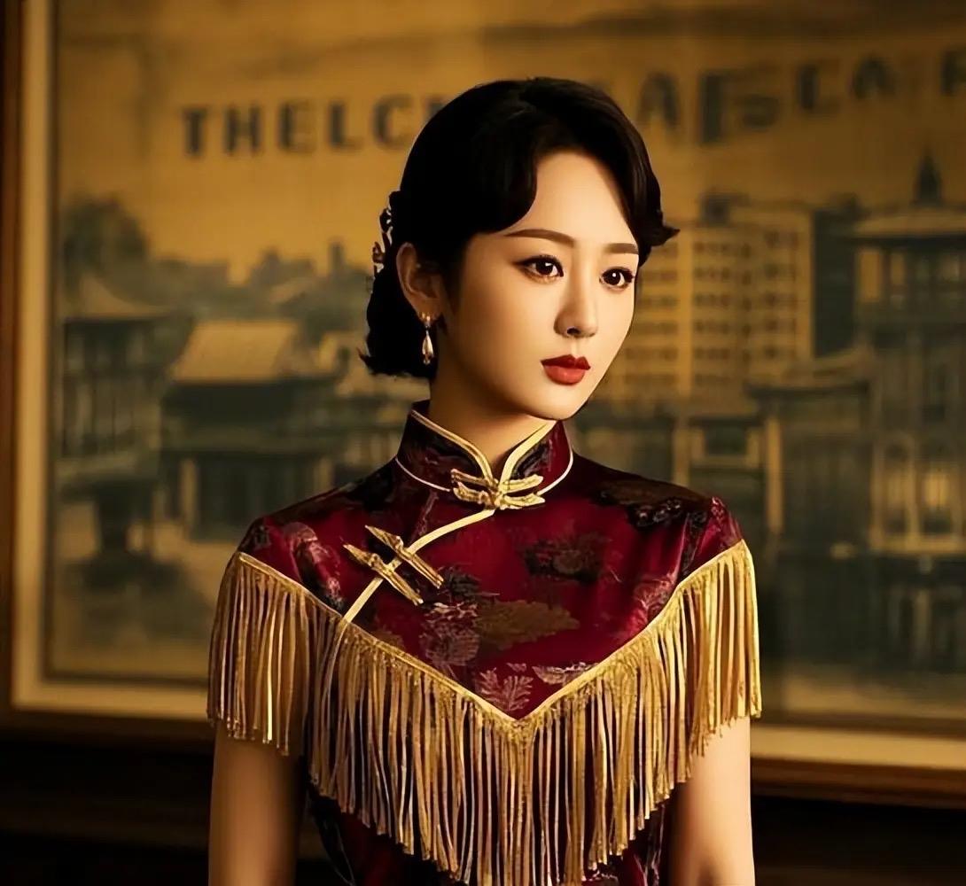 杨紫时隔11年再演民国剧近年来，杨紫凭借其多样化的角色和精湛演技在娱乐圈备受