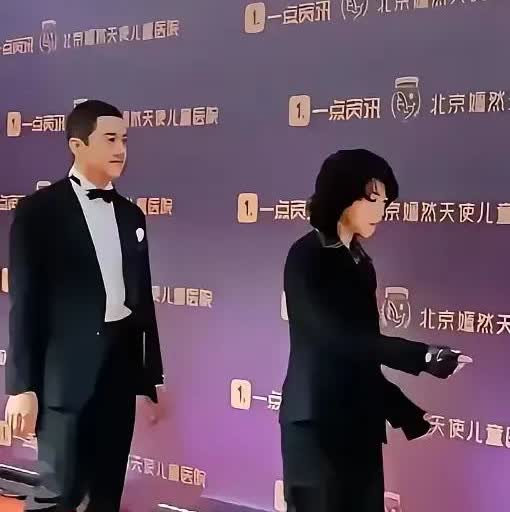 李亚鹏三个女儿这事，我特意查了一下，不查不知道，一查我直佩服，原