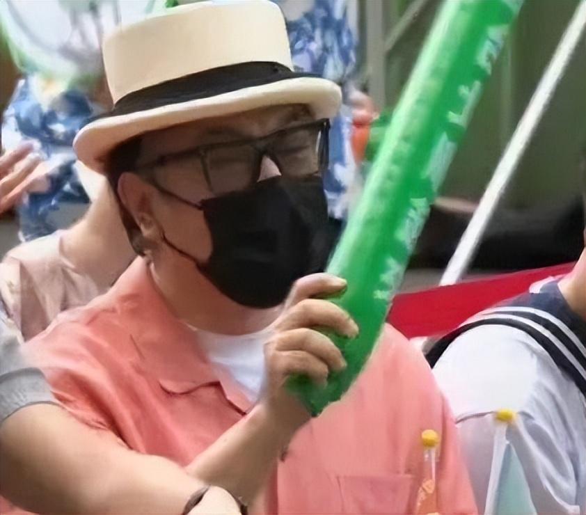 台湾艺人在大陆捞金的"免死金牌"，彻底被零跑汽车给废了！以前港台艺人涉嫌立场问